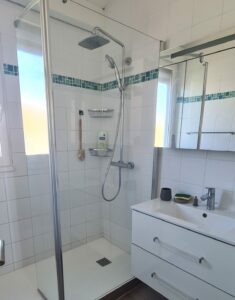 Photographie de la salle de bain