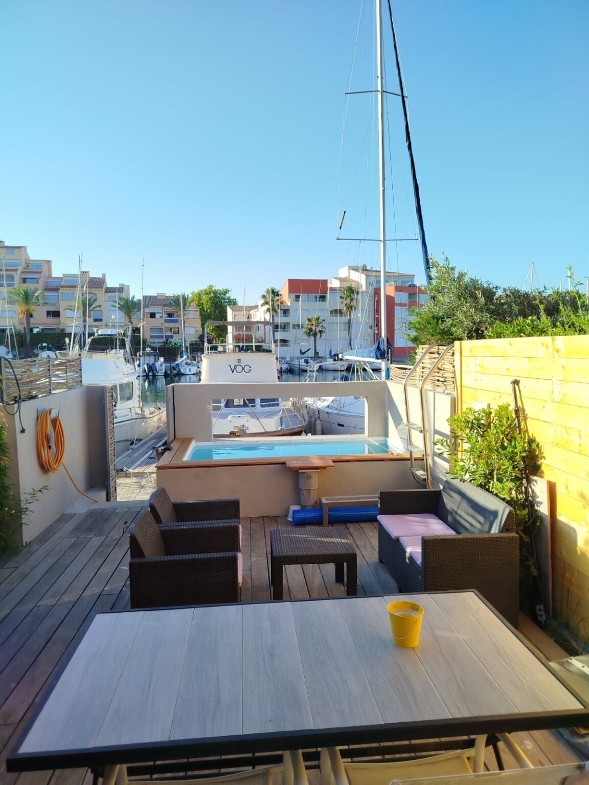 Terrasse côté Quai